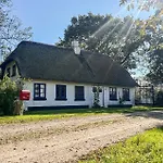 2 Bedroom Gorgeous In *