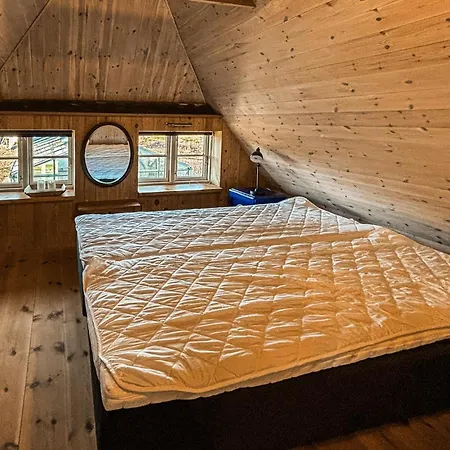 2 Bedroom Gorgeous In