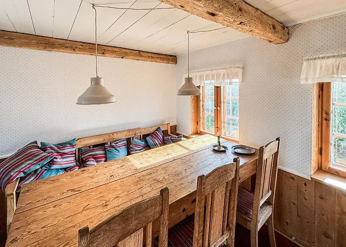 Prázdninový dům 2 Bedroom Gorgeous In *